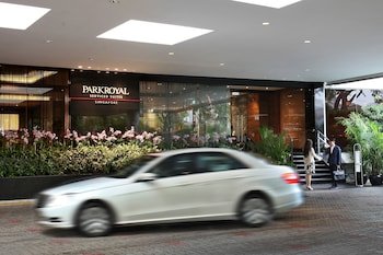 PARKROYAL Serviced Suites