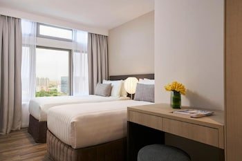 PARKROYAL Serviced Suites