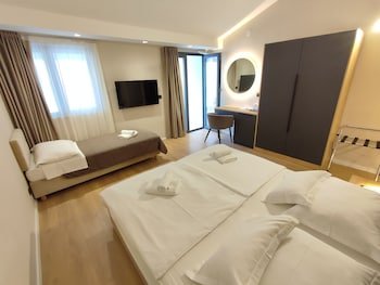 Beach Hotel Bozikovina
