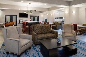 Hampton Inn Kansas City-Near Worlds of Fun
