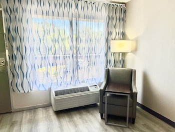 Days Inn by Wyndham Melbourne