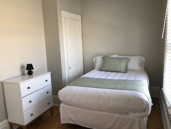 Midtown Manor