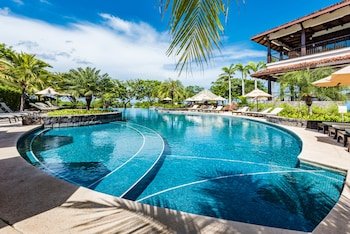Hacienda Pinilla Villa Rentals