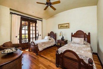Hacienda Pinilla Villa Rentals