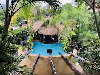 Hotel Camino Surreal