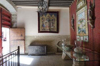 Posada Palacio Rejadorada
