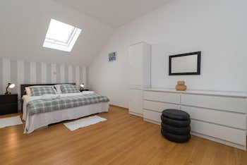 Apartments Vojin