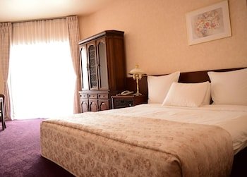 Santa Resort Hotel