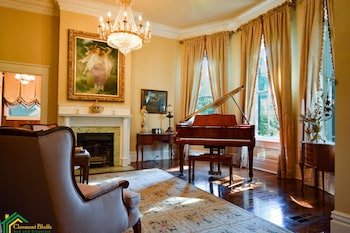 Clermont Bluffs Bed And Breakfast
