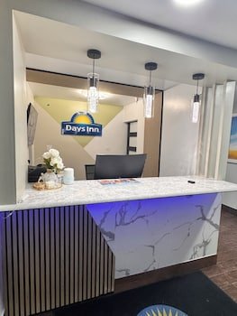Days Inn by Wyndham Salina I-70