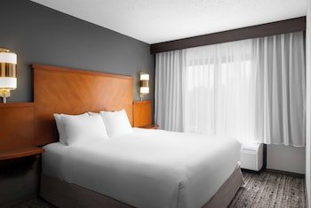 Hyatt Place Chantilly/Dulles Airport South