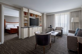 Macon Marriott City Center