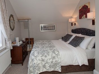 Two Beaches Hotel