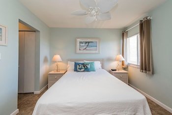 Marco Beach Vacation Suites