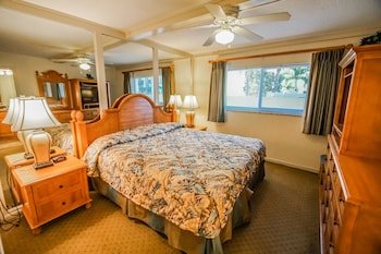 Coral Reef Beach Resort