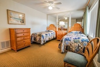 Coral Reef Beach Resort