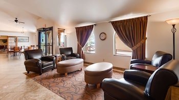 Best Western West Hills Inn
