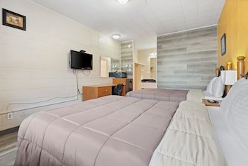 Dauphin Inn Express