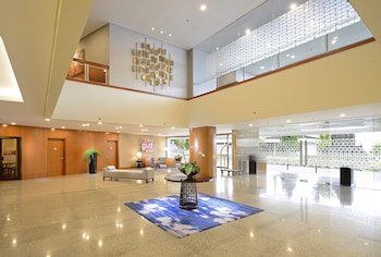 Surya Hotel and Cottage