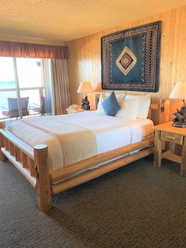Tahoe Lakeshore Lodge & Spa