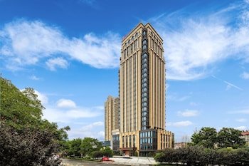 Ramada Plaza By Wyndham Wuhan Huangpi