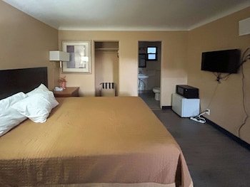 The Westerner Motel