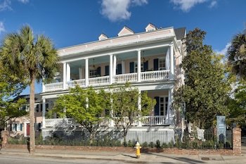 The Ashley Inn Bed And Breakfast