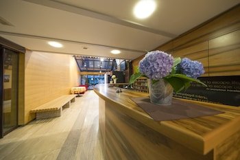 Kongo Hotel & Casino