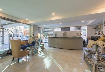 Hotel One