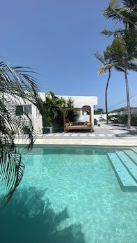 Movida Inn Aruba