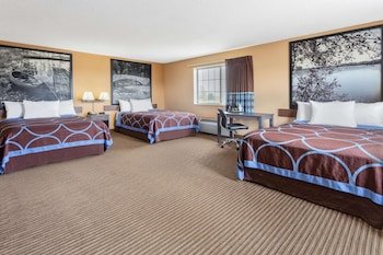Super 8 by Wyndham Fort Dodge IA