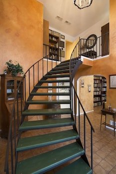 The Lakehouse Bed and Breakfast