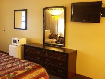 Deerwood Inn Madison Campgrounds