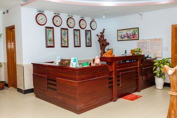 Hoang Van Hotel