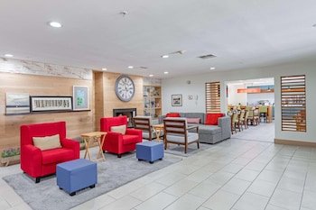 Country Inn & Suites by Radisson, Lewisville, TX