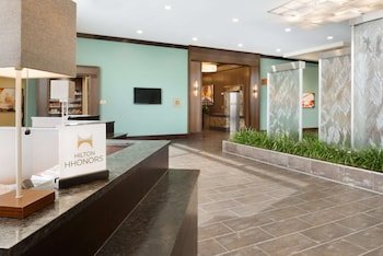 Embassy Suites by Hilton Chicago Naperville