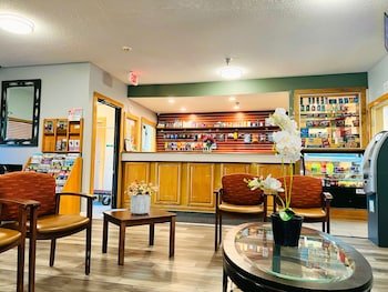 The Best Inn & Suites