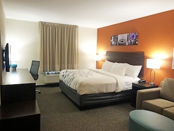 Sleep Inn & Suites