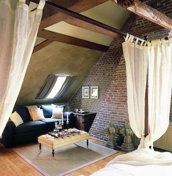 Hotel Recour