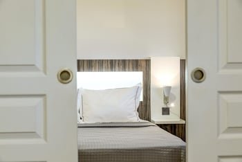 Apart-Hotel Fort Savane