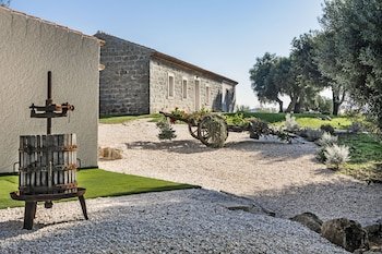 Uddastri Country Retreat