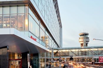 Marriott Montreal Airport