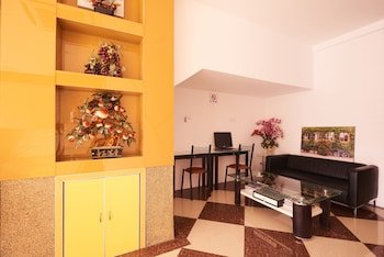 Ipoh Road Hotel