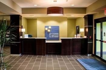Holiday Inn Express & Suites Sikeston