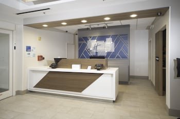 Holiday Inn Express & Suites Atlanta - Johns Creek