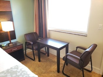 Oceanfront Inn And Suites