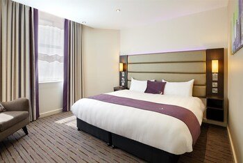 Premier Inn Bridgwater Gateway (M5, J24)