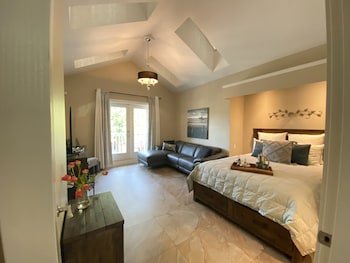 Kelowna Bed & Breakfast