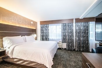 Holiday Inn Express Spokane-Downtown