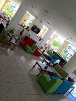 Summerland Hotel & Bungalows